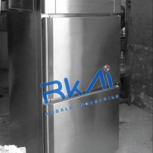 Vertical Freezer
